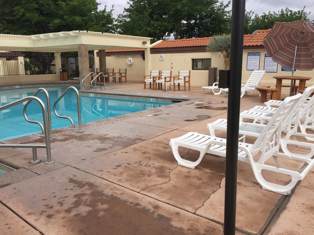 Multi Resorts At Villas At Southgate St. George Esterno foto
