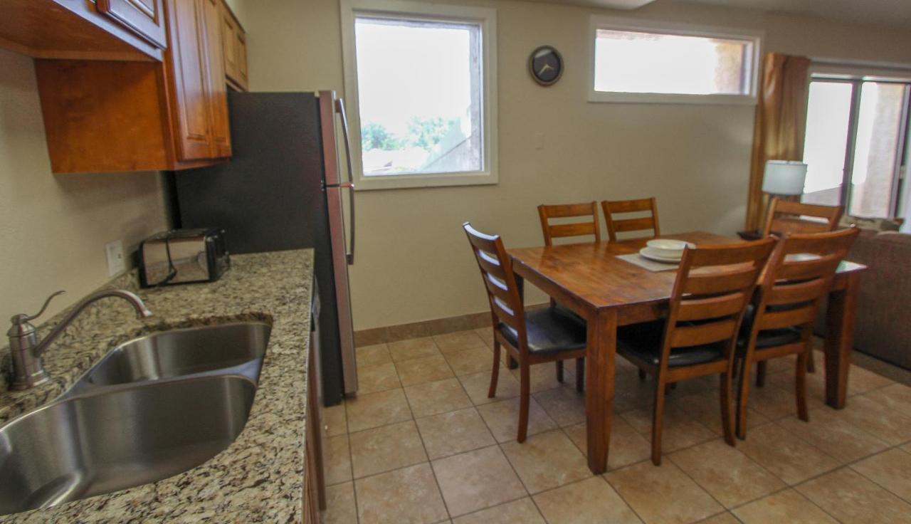 Multi Resorts At Villas At Southgate St. George Esterno foto