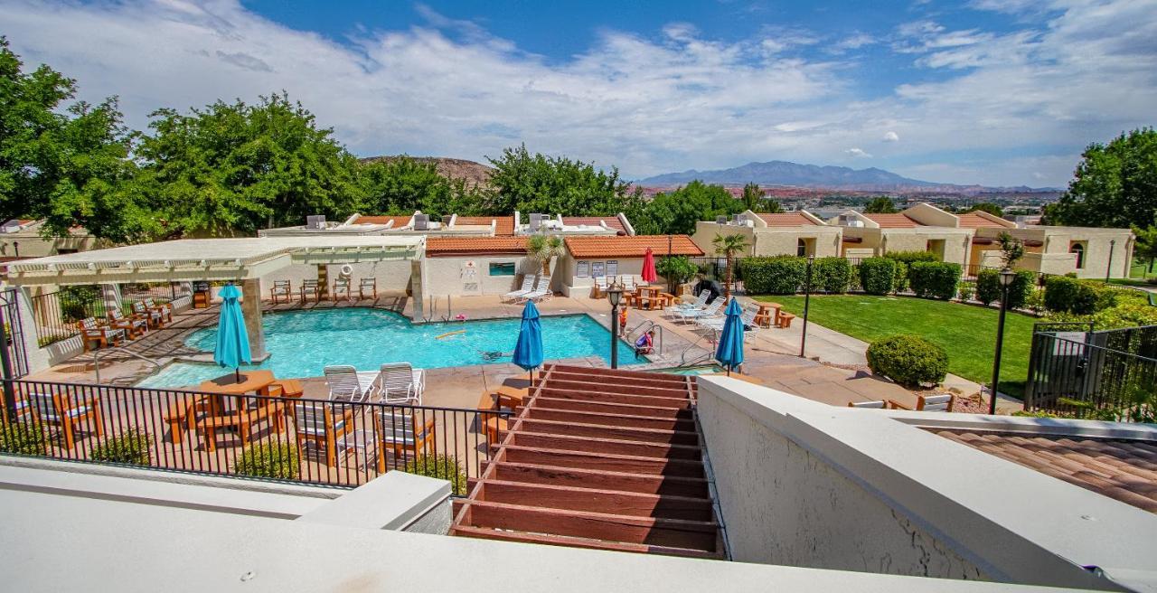 Multi Resorts At Villas At Southgate St. George Esterno foto